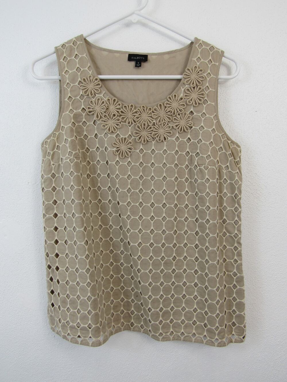 Talbots Size 6 Beige Sleeveless Tank Top with Lace Overlay and Floral Accents